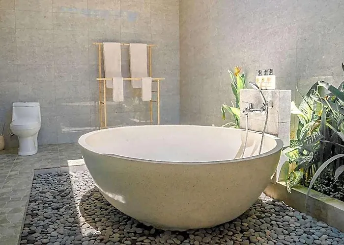 Ocean Paradise Bali Hotel 4*